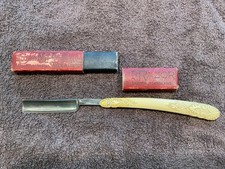 Antique Wade  Butcher Special Straight Razor, Sheffield England, w/ Box