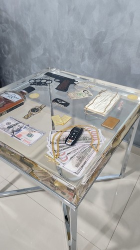 Resin Table - Picture 9 of 9
