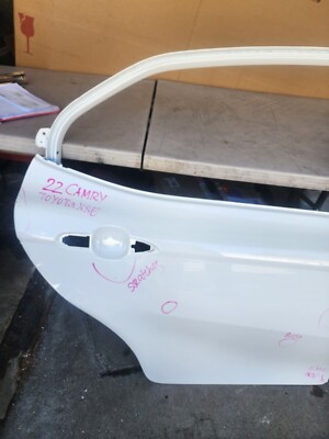 パーキングデリバリー TOYOTA 2018-2024 Toyota Camry Right Passenger Side Rear Door Shell