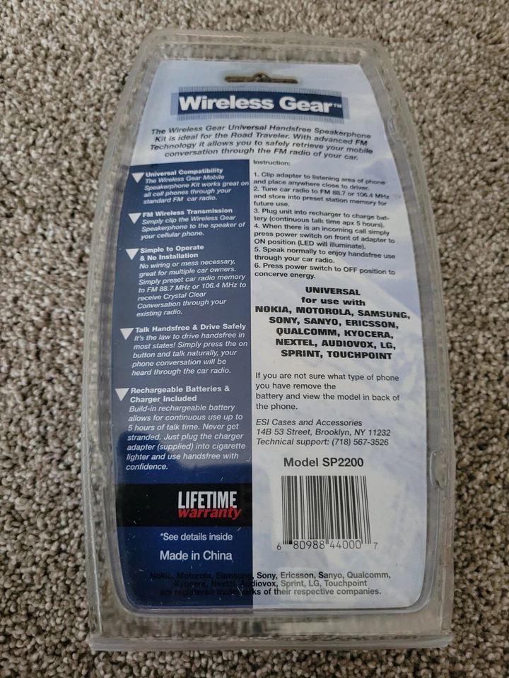 Altavoz FM Manos Libres Modelo SP2200 Kit Manos Libres Coche con Transmisor FM Foto 2 de 2