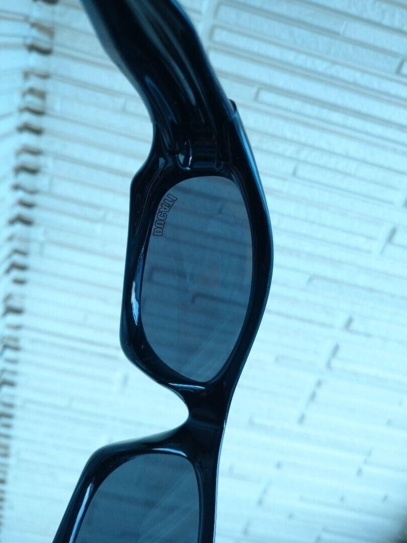 Discontinued OAKLEY DUCATI MONSTER DOG Sunglasses Fashion Discontinued OAKLEY DUCATI MONSTER DOG Sunglasses Fashion
