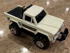 Schaper Stomper 4x4 Jeep Honcho White RUNS