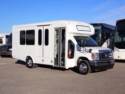 #ad 2022 Starcraft Allstar Lift Equipped Shuttle Bus S37503 14 Passenger $44995.00