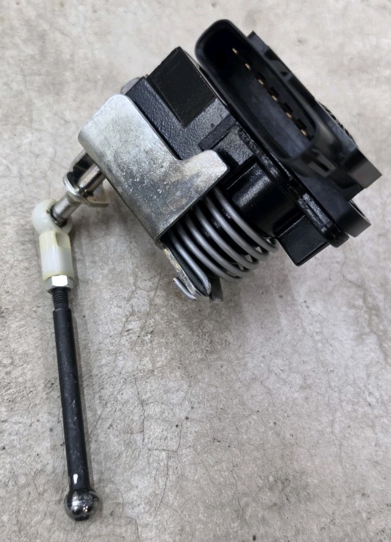 TOYOTA FORKLIFT ELECTRIC 8FB 26602-26610-71 Accelerator Link Assy OEM JAPAN
