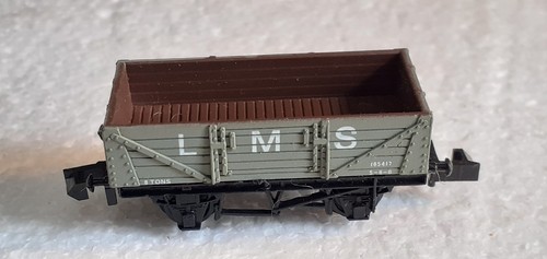 GRAHAM FARISH SPUR N - 8 TON 5 PLANKEN WAGON 165417 - L.M.S. GRAU | Zustand: Used