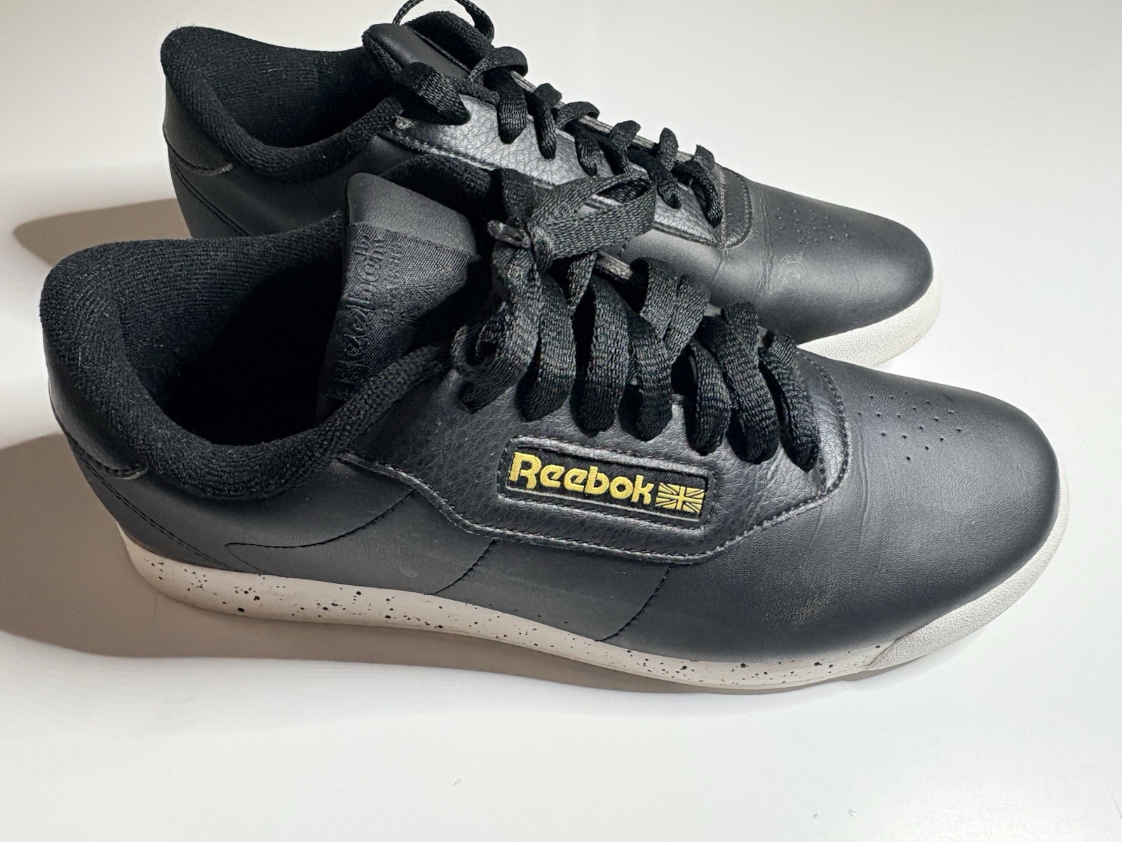 Women’s Reebok Princess Shoes 8.5