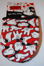 Disney Mickey Mouse 2 Pieces Kitchen Set Mini Mitts