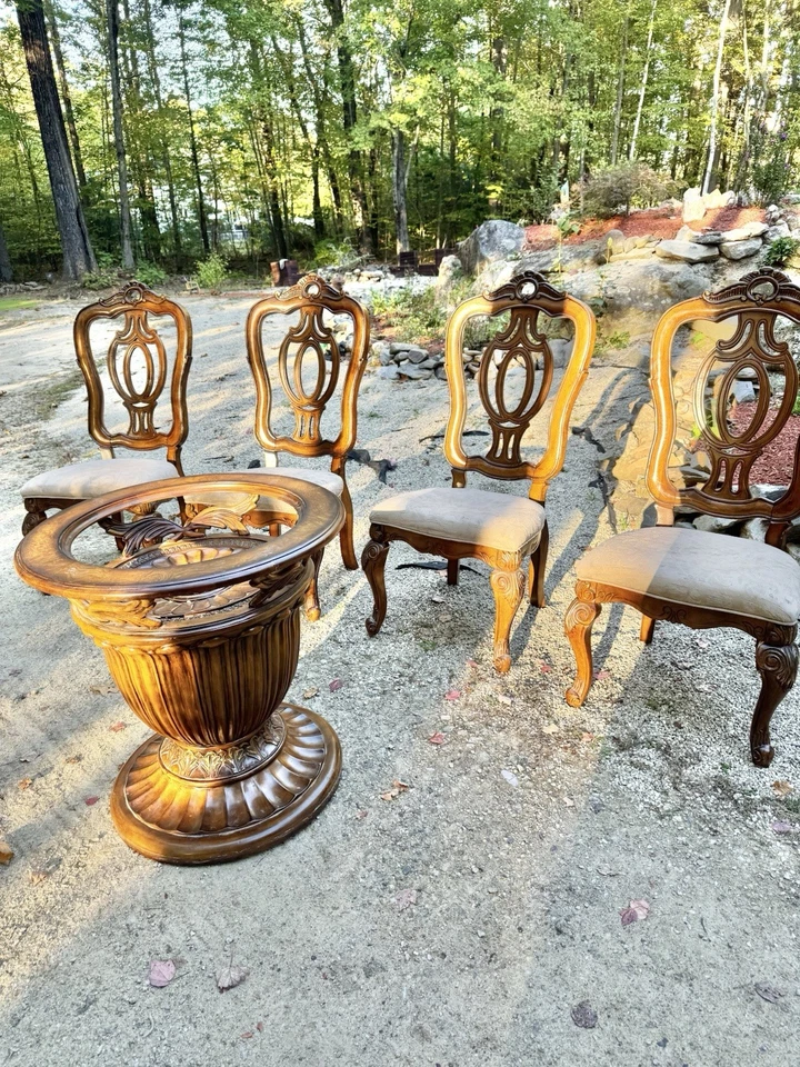 Gorgeous Antique Round Solid Wood Pedestal Base With Beautiful Claw Foot Chairs. - Image 2 of 4