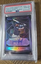 2019 PANINI CHRONICLES YORDAN ALVAREZ OBSIDIAN ROOKIE AUTO. PURPLE SP GRADED 10