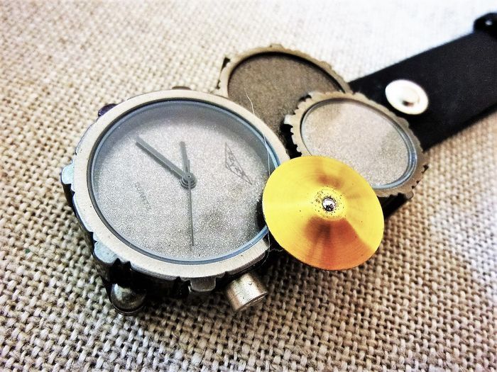 Montre analogique homme ZZYZX 2001 pour le style urbain chic