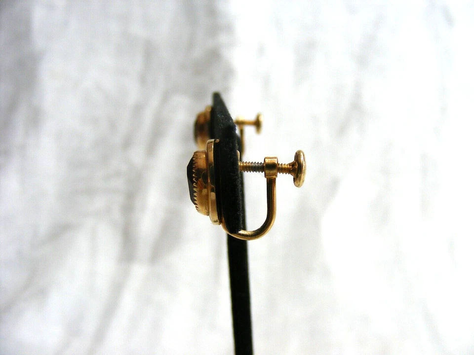 Vintage 1/20th 12K Gold Filled Earrings Screw Clasp Facet Cut Garnet 15-v - Image 4 of 4