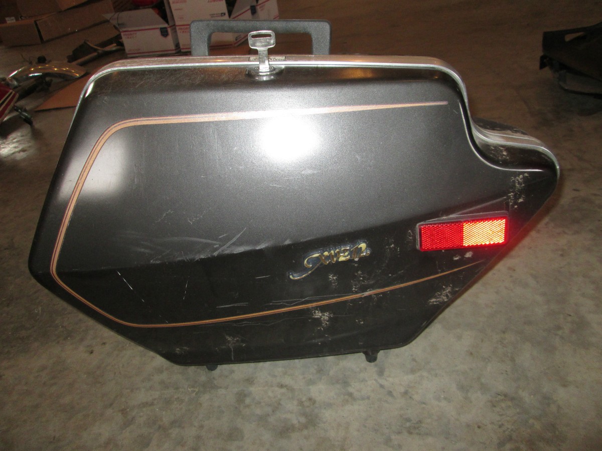 1984 Yamaha Venture XVZ12 XVZ1200 XVZ 1200 left side bag luggage