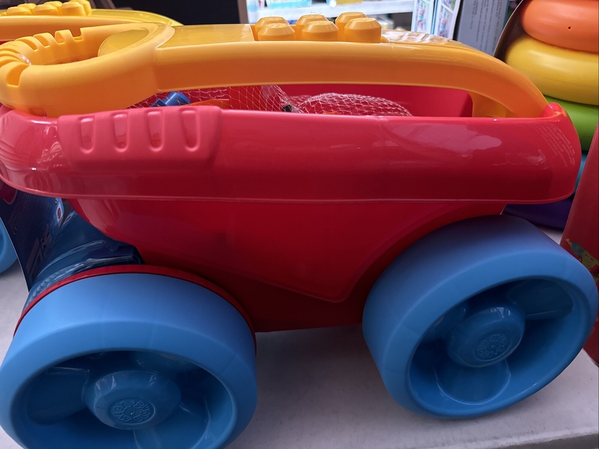 MEGA BLOKS Fisher-Price Blue Block Scooping Wagon Building Toy