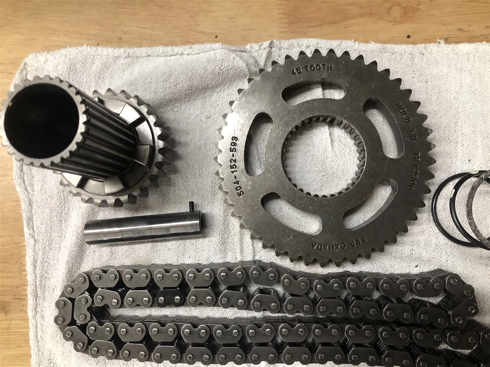 Cadena de engranajes Ski-Doo Renegade 900 MXZ Gen4 600 850 19 20 OEM 45T 19T Foto 2 de 3