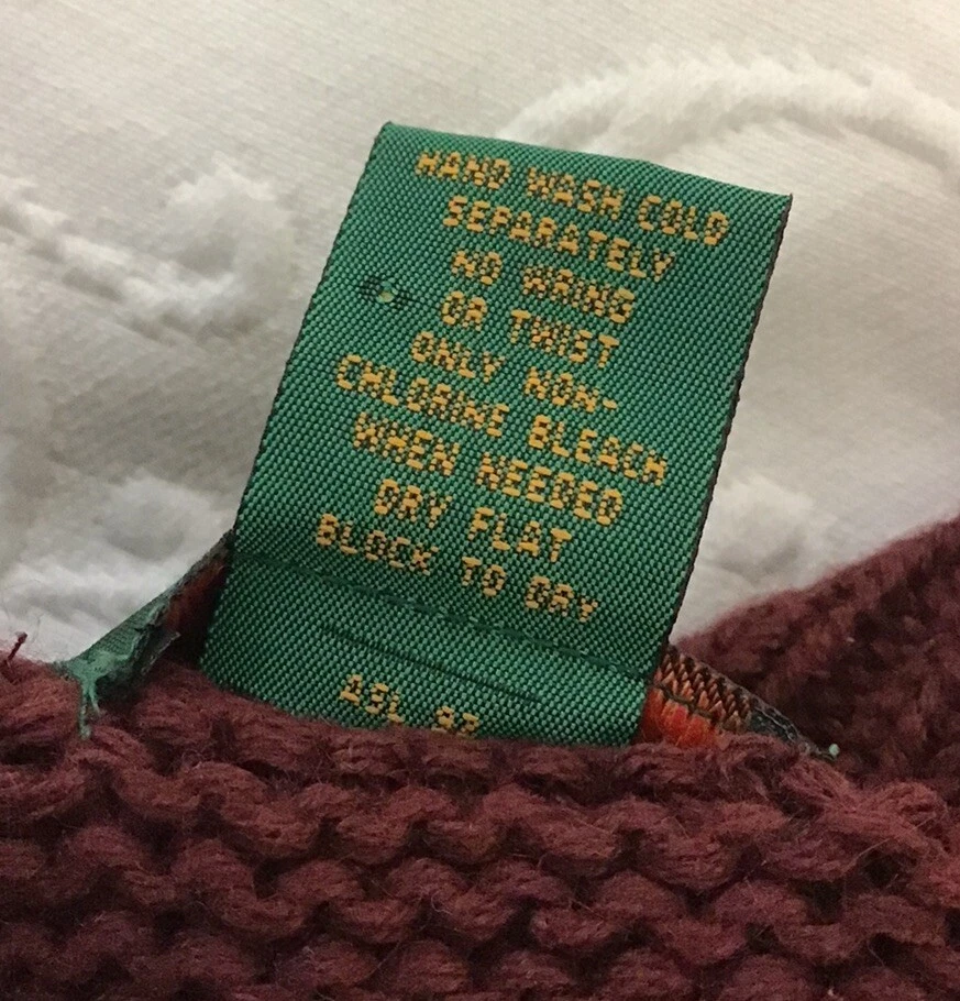 Boston Traders Vintage Men’s Ramie Cotton Hand Knit Aztec Sweater, L, 90’s Y2K - Image 4 of 4