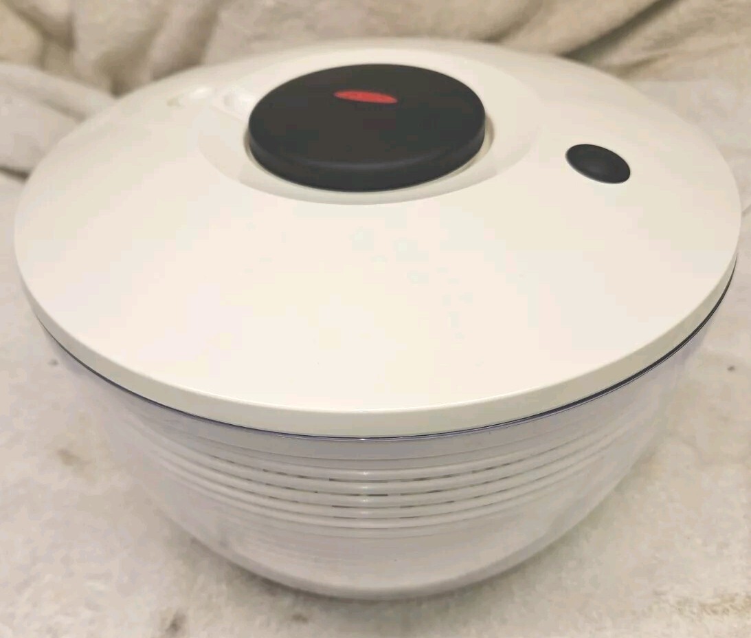 OXO Salad Spinner Good  Quick & Easy Multi-Use Lettuce Spinner- White Large-image