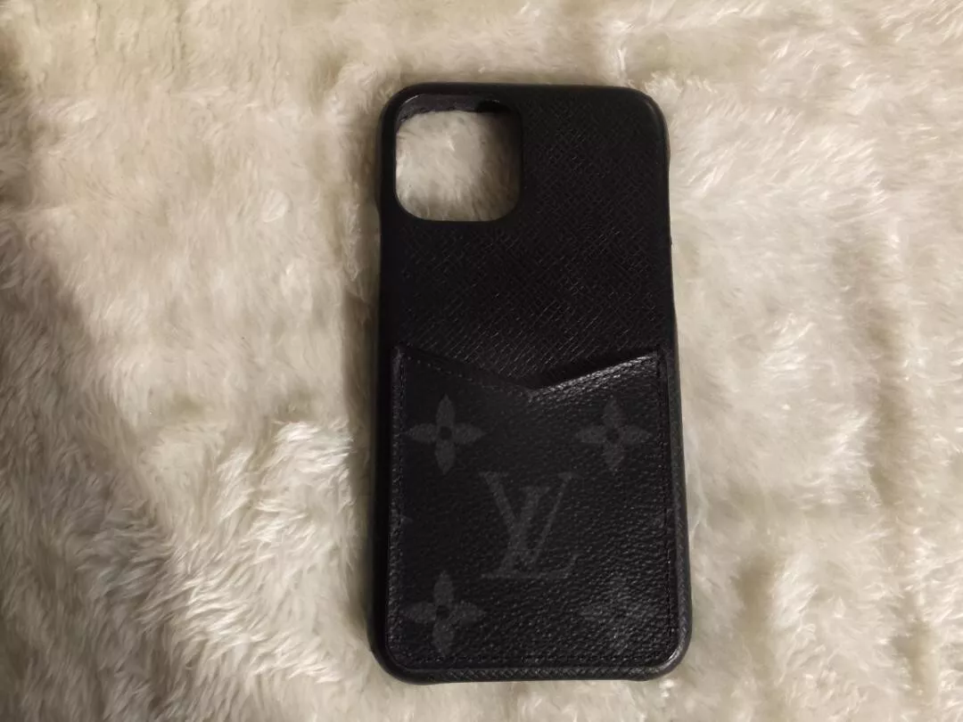 Louis Vuitton Case for iPhone 11 Pro Monogram & Black USED