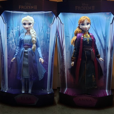 elsa collectible doll