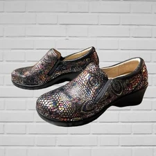 Algeria Eryn Show Stopper Clog 41