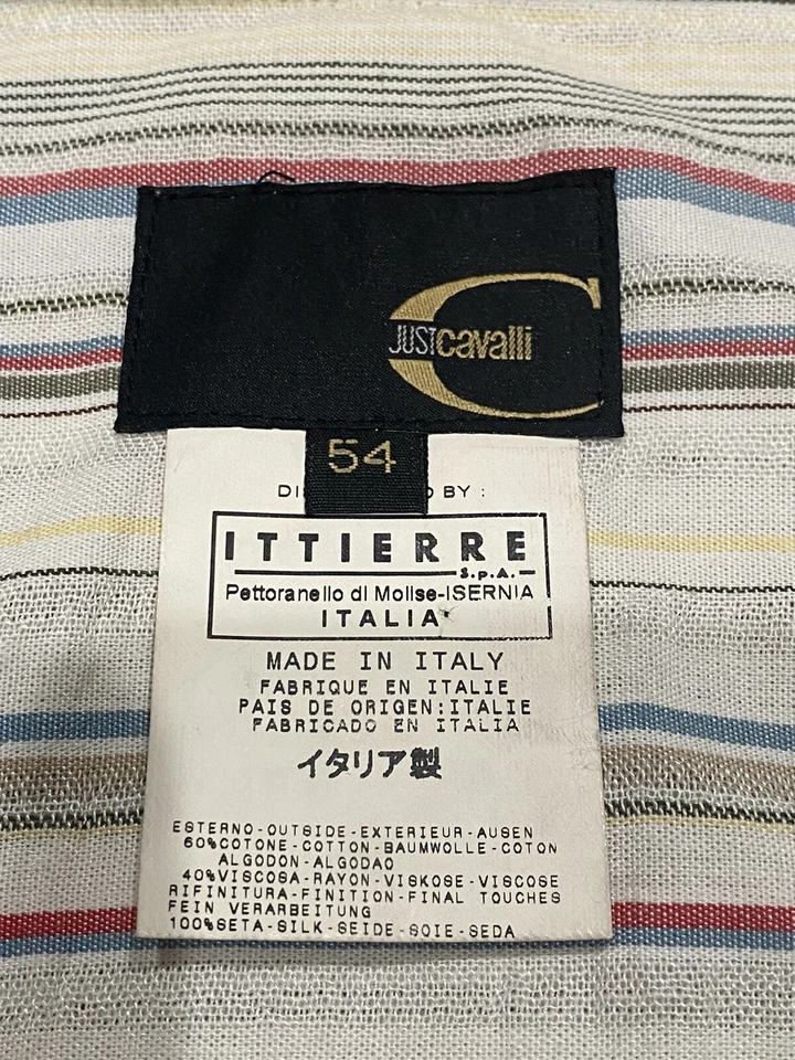 Camisa social masculina listrada branca grande Just Cavalli com acabamento de seda punhos franceses - Imagem 4 de 4