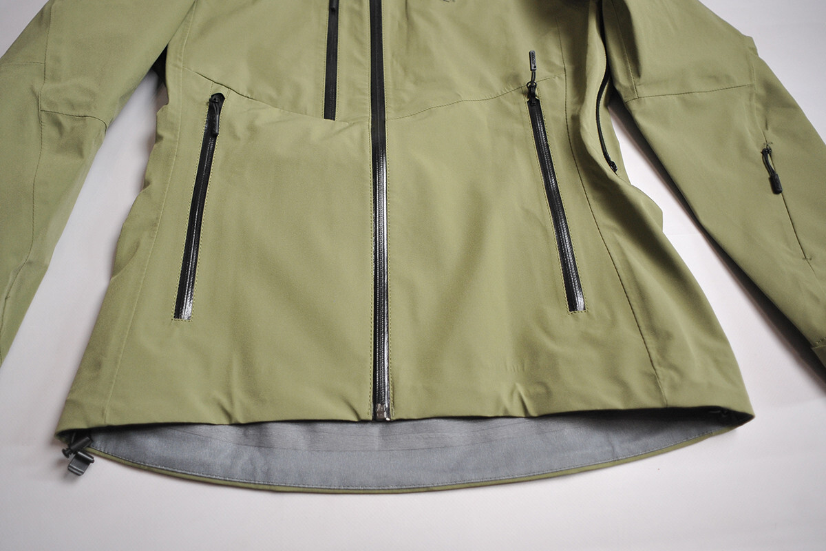 Womens Revolution Race RVRC Cyclone Rescue Hypershell Pro Jacket