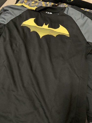 Batman Lot of 9 Pajamas T shirts Size Kids Large Up to Adult Medium - Picture 2 of 9