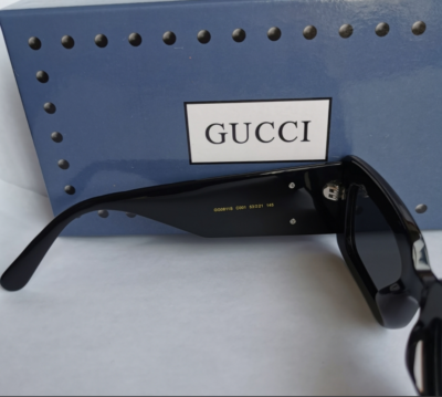 AUTHENTIC GUCCI GG0811S THICK RIM RECTANGLE QUILTED SUNGLASSES IN