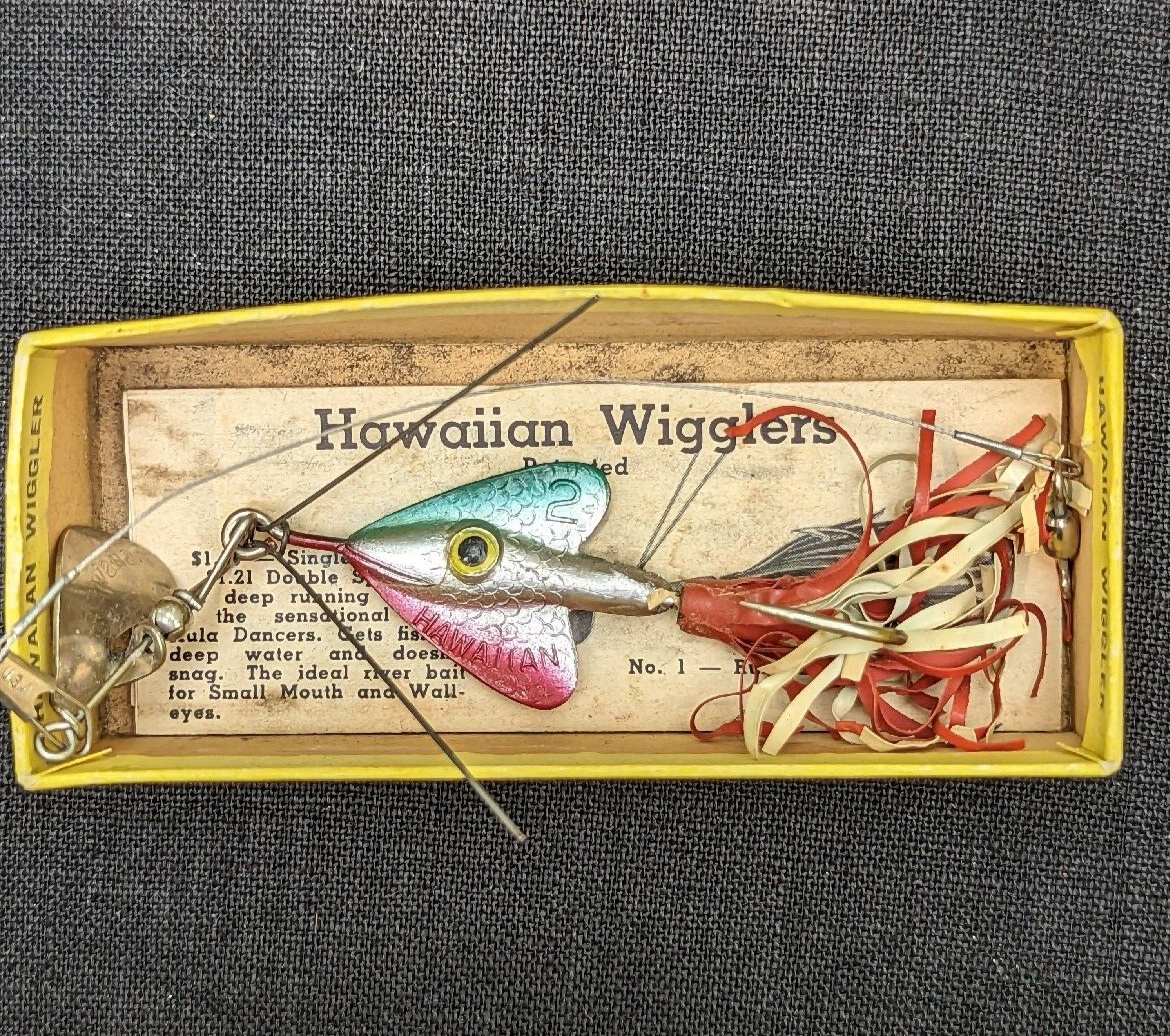 Leurre Vintage Fred Arbogast Hawaiian Wiggler 1 1/2 Avec Boîte D'origine Et Leurre Bonus