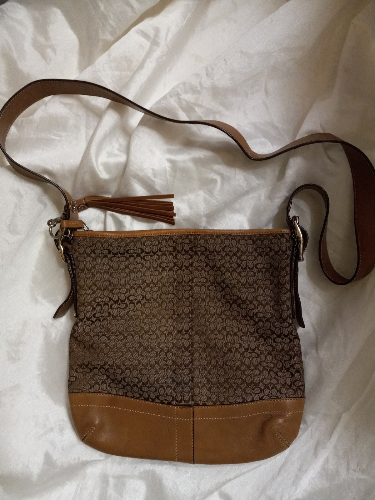 COACH Canvas Leather Crossbody Purse Shoulder Bag F1… Gem