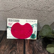 SIGMA Spa Brush Care Cleaning Mat Pink. Brush Cleaner