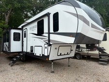 2024 Forest River ROCKWOOD SIGNATURE ULTRA LITE 361RL