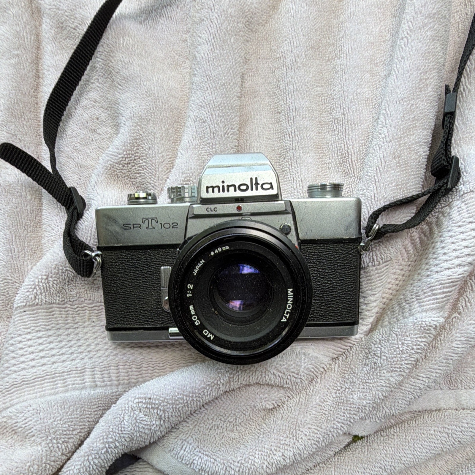 Minolta SR-T 102 vintage camera equipment - eBay listing photo 4