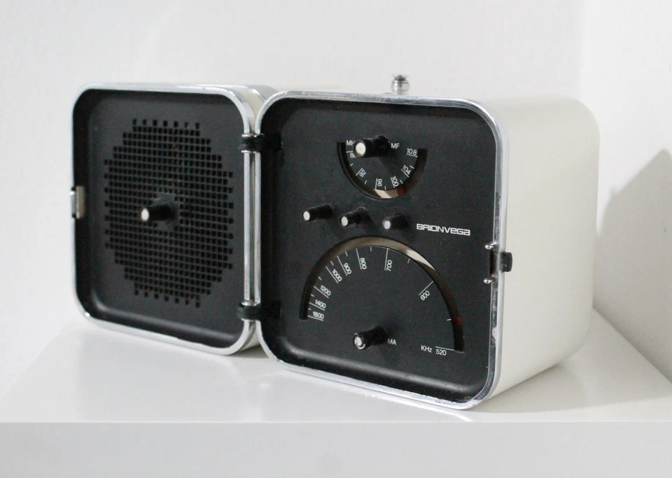 Brionvega TS502 Radio Cubo Bianca Conservata Arredamento Modernariato Vintage - Immagine 2 di 4