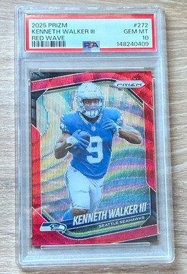 KENNETH WALKER III PSA 10 2025 PANINI PRIZM #272 RED WAVE 33/149 SEAHAWKS