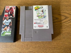 Kick OFF (NES) Football Game** modulo + scatola originale (senza istruzioni)