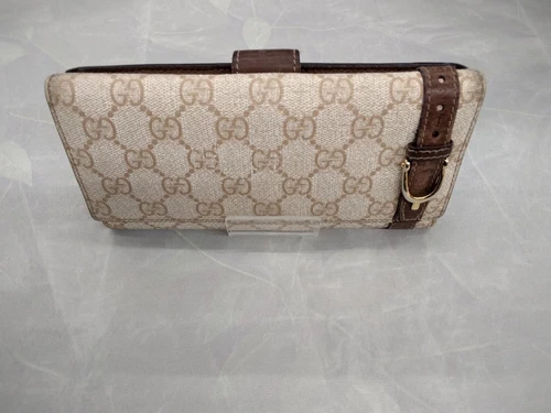 Portefeuille long beige femme GUCCI GG Supreme