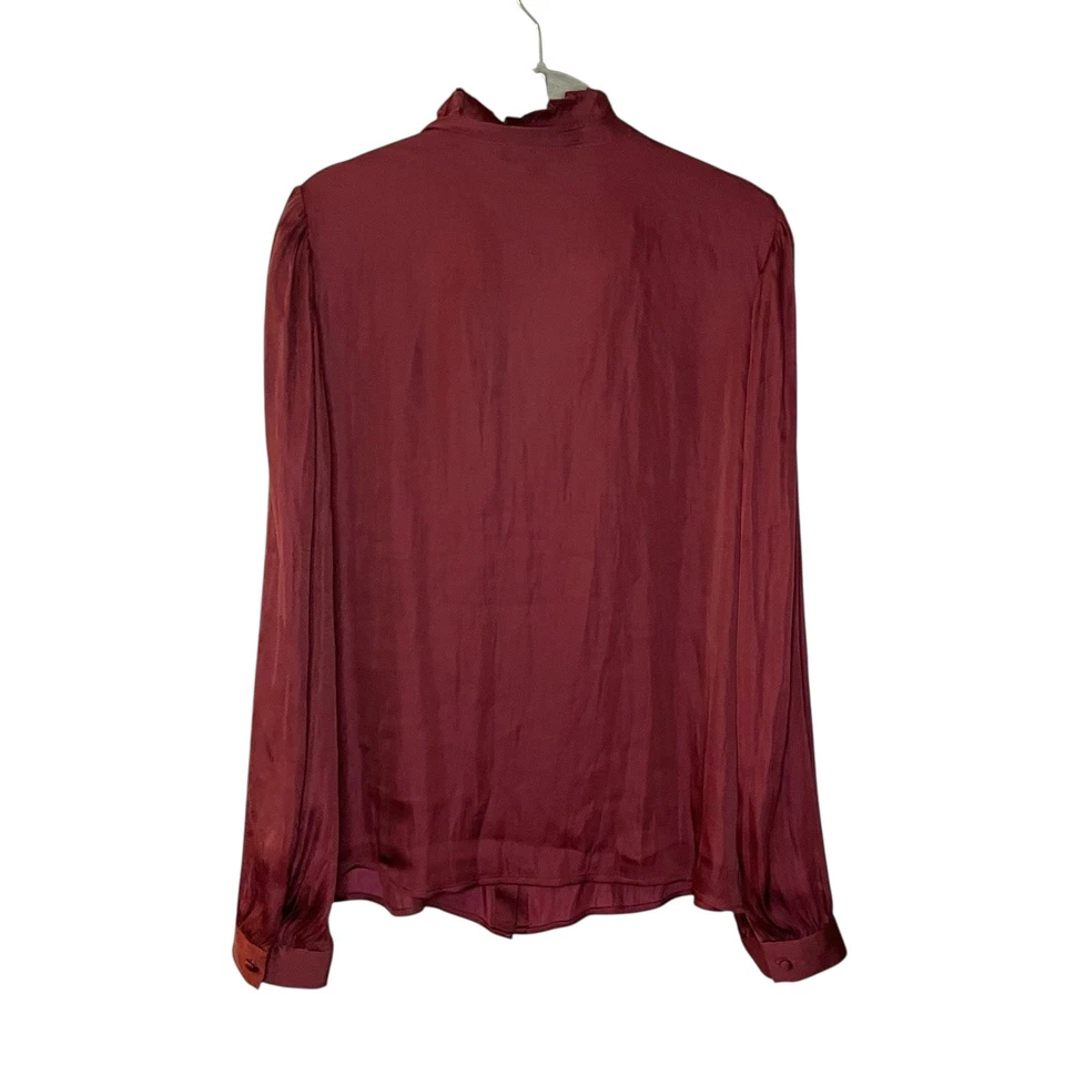 Blusa Banana Republic Manga Larga Cuello Poeta Abotonada Borgoña Satén Lujo S Foto 2 de 4