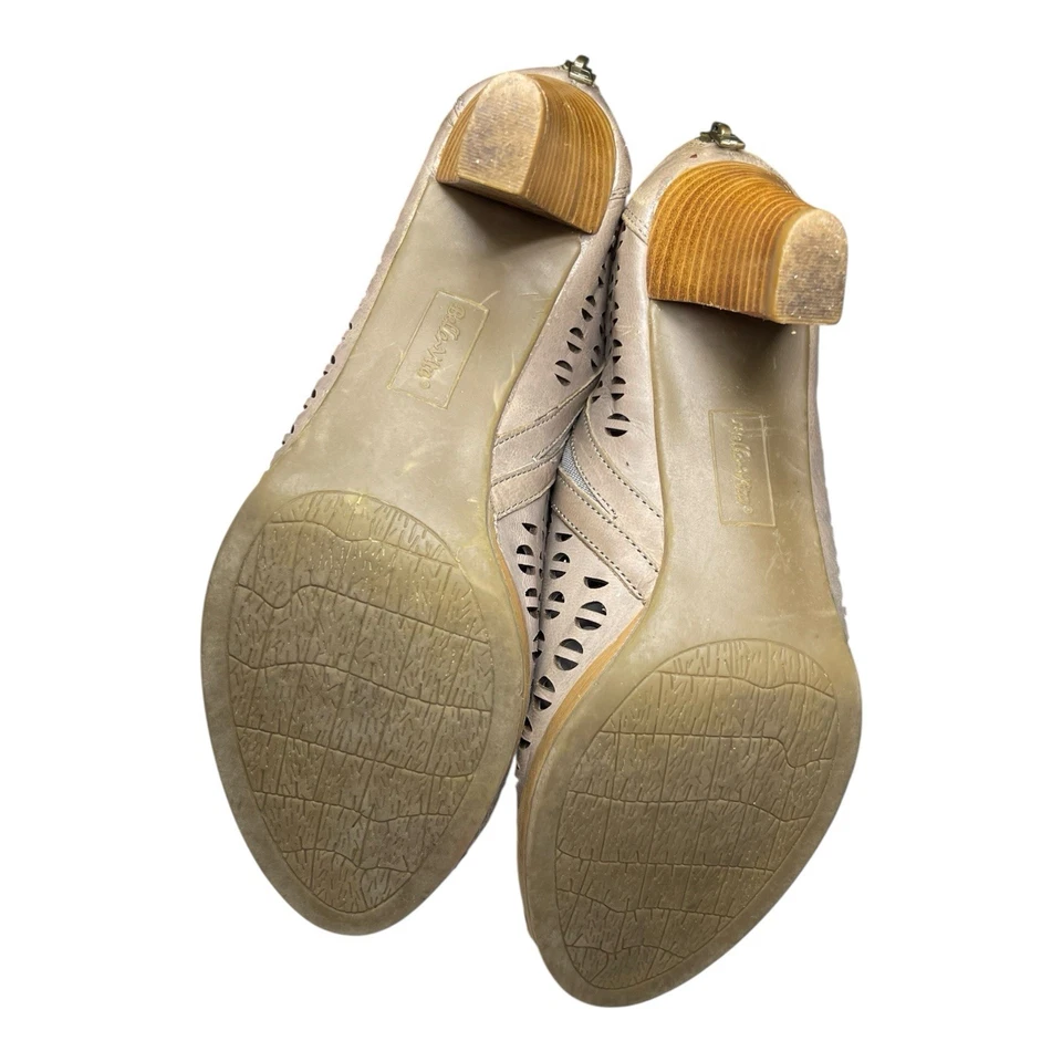 Zapatos Bella Vita para mujer 7 1/2 cuero tostado medio punta abierta superior tacón de 3" Foto 4 de 4