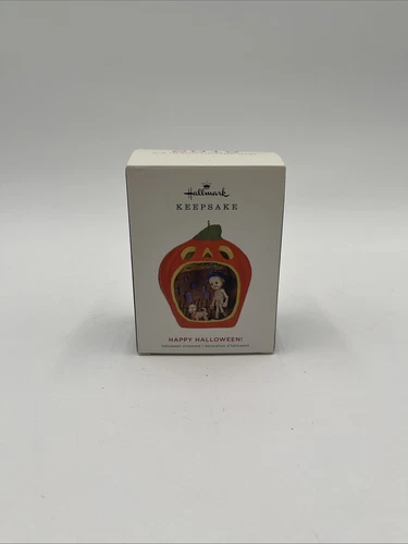 NEW! 2019 Hallmark Keepsake 7th in the Series HAPPY HALLOWEEN! Ornament