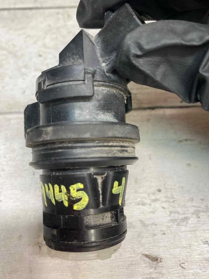 Насос стиральной машины Toyota Corolla 20 21 22 23 в сборе оригинальный производитель седан рынок США 8533060180 - Изображение 4 из 4