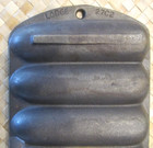 Vintage Lodge 27C2 USA Cast Iron 7 Stick Cornbread Pan Mold Muffin — photo 3