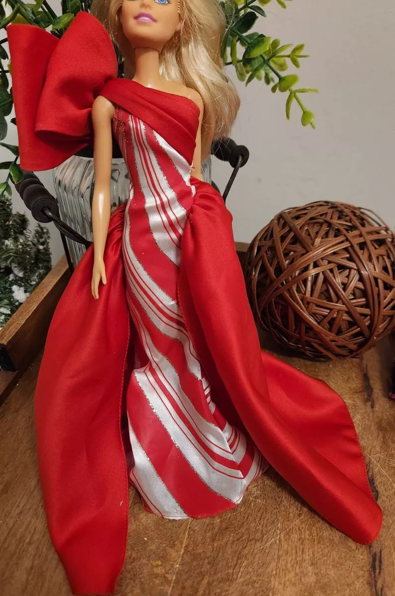 Barbie 2014 Holiday - African American Holiday Red Dress - Gold accents |  eBay