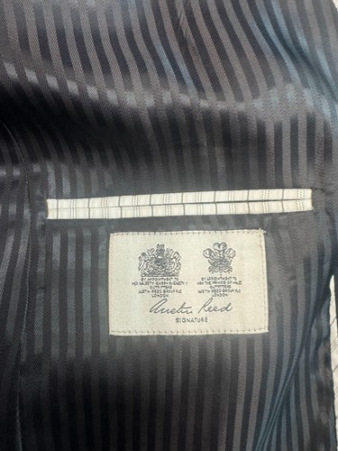 Austin Reed Signature Sports Coat Mens Size 42S 2 Button Navy Single Breasted - Picture 18 of 23