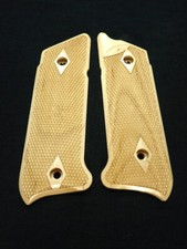 Maple Double Diamond Checkered Ruger Mark IV Grips MK 4