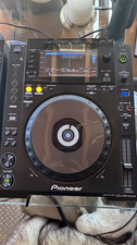  2 Pioneer CDJ-900 nexus PAIR CD DJ Player w/Serato CD  s Light use 