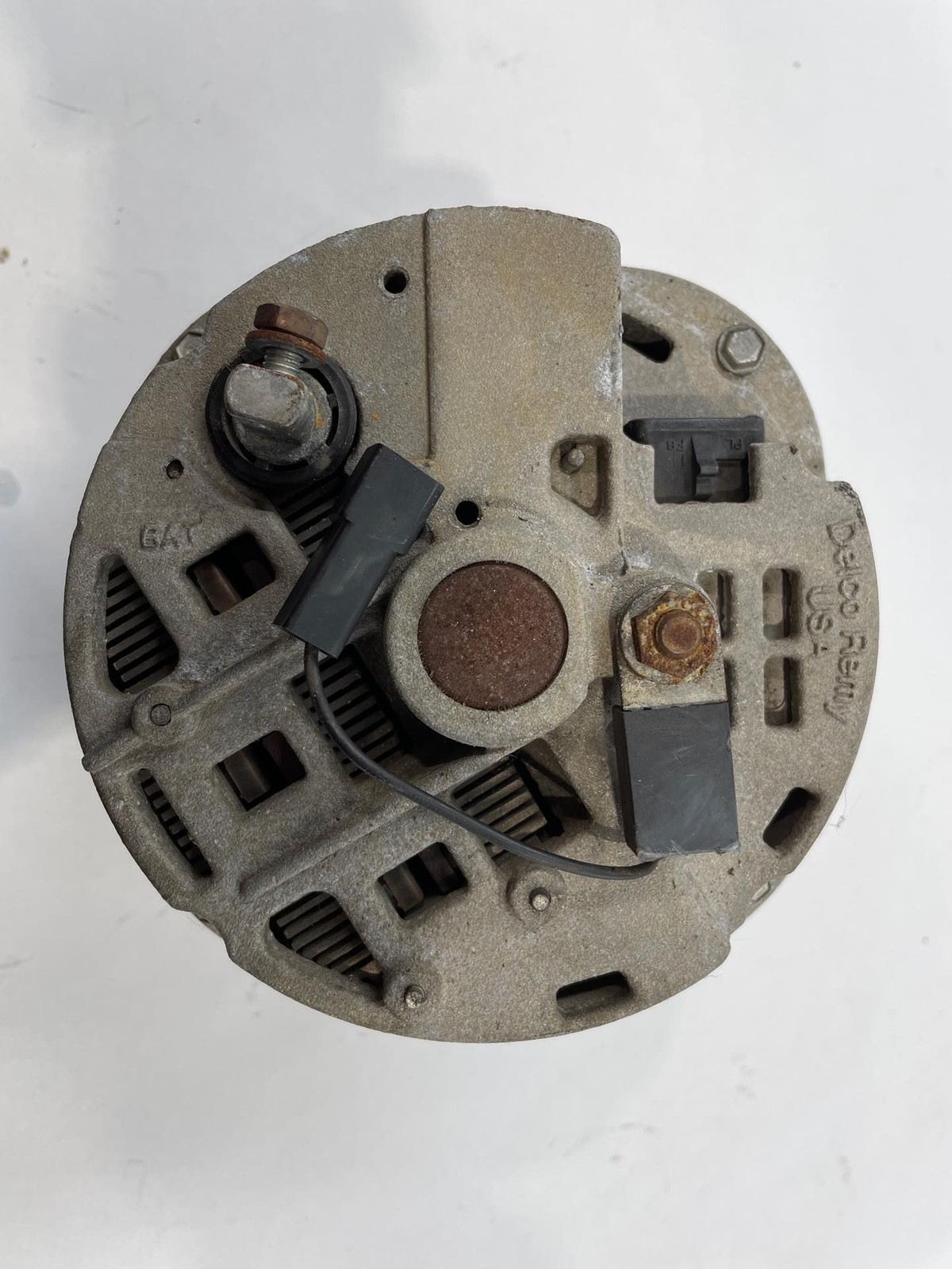 1995 Rolls Royce Silver Spur 6.8L Alternator W/ Harnes Idler Pulley & Hardware
