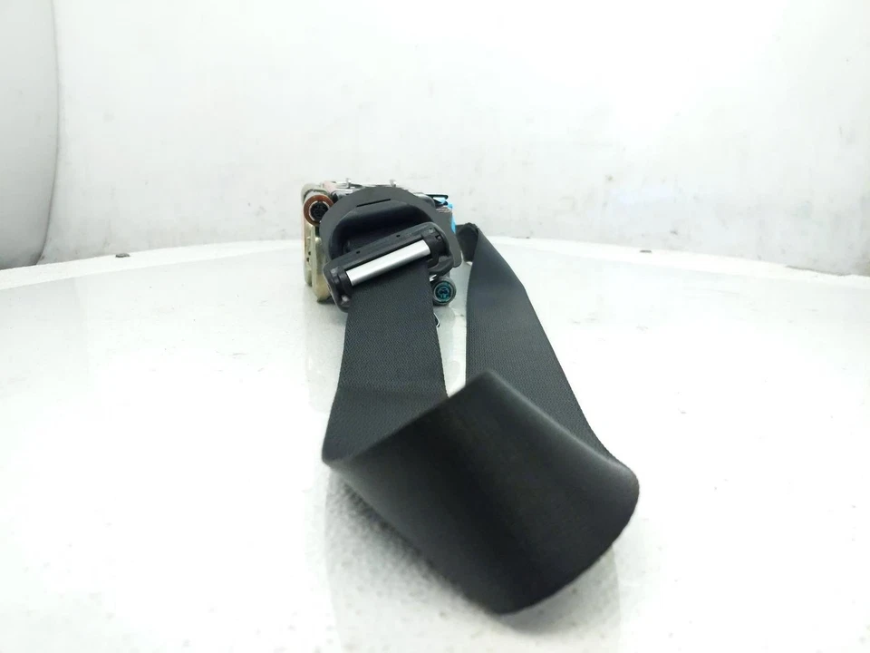 Mercedes-Benz Gla250 2015-2020 pasajero delantero derecho retractor de cinturón de seguridad - negro Foto 3 de 4