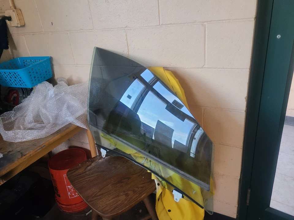 Vidrio ventana puerta delantera lado derecho pasajero/pasajero para Infiniti M35h M37 M56 Q70 Q70L Foto 2 de 3