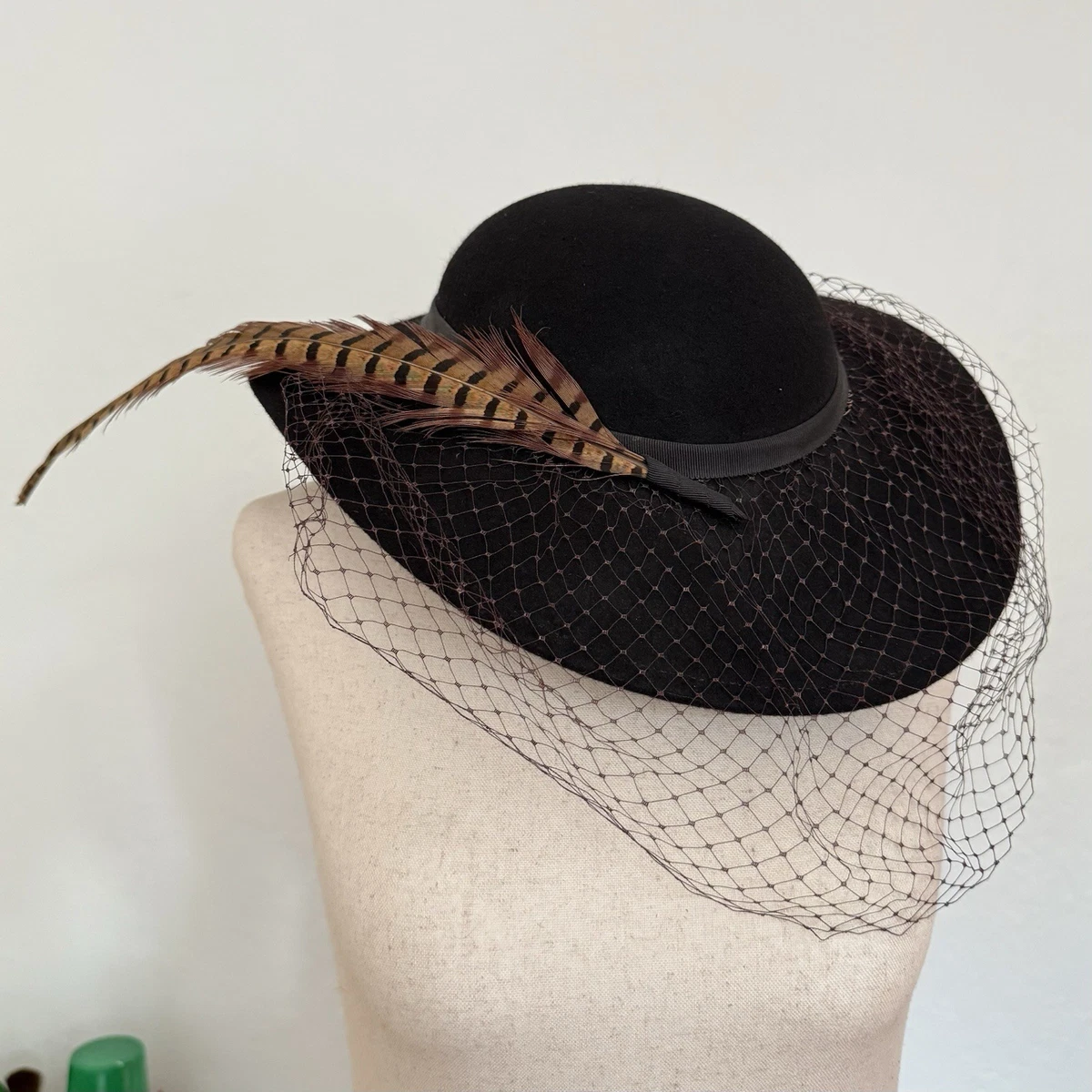 Vintage Lilli Moffit Women\'s Black Felt Dome Copper Feather Hat Reno Nevada UKC GUNDOG TRIAL SEASON RESULTS Results of the 2021-2022  main image 4