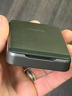 Mophie Snap+ Powerstation Mini Stand 5000mAh MagSafe Wireless Power Bank